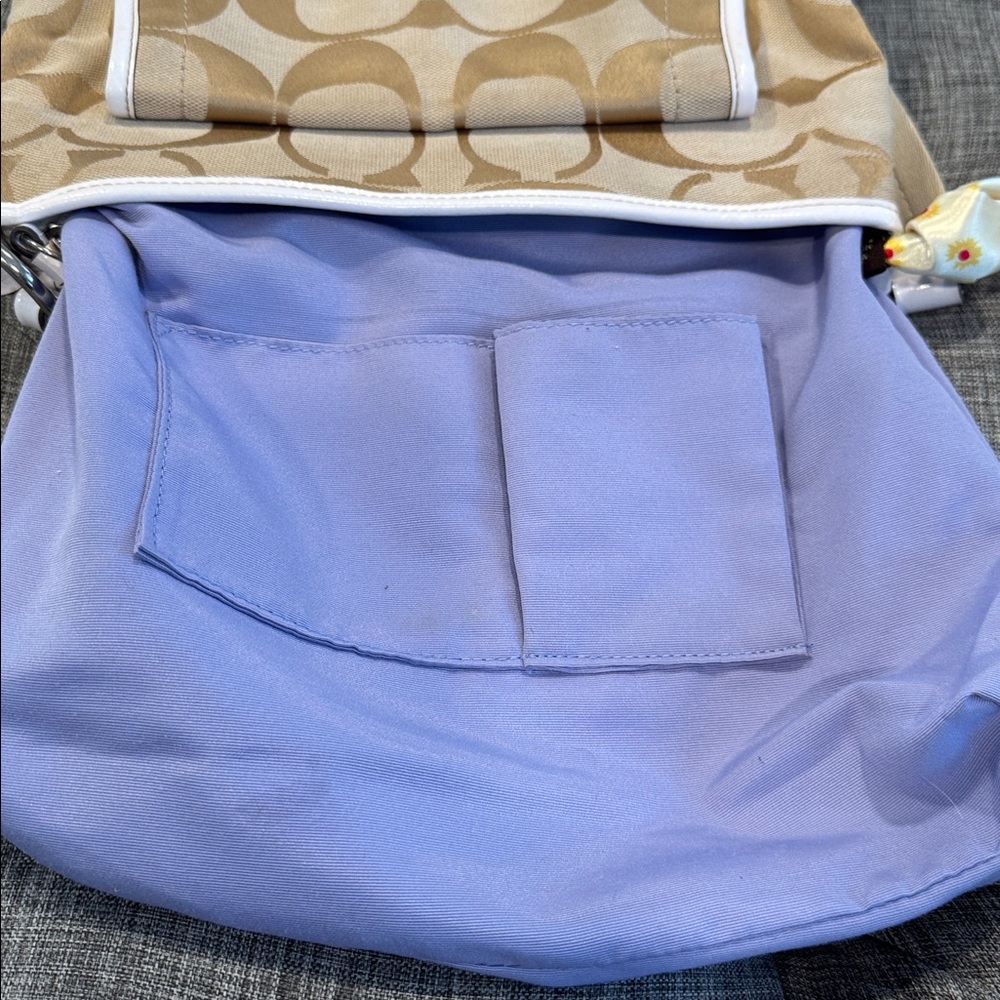 Coach Bag Daisy File Signature Jacquard Tan Crossbody - Picture 12 of 17